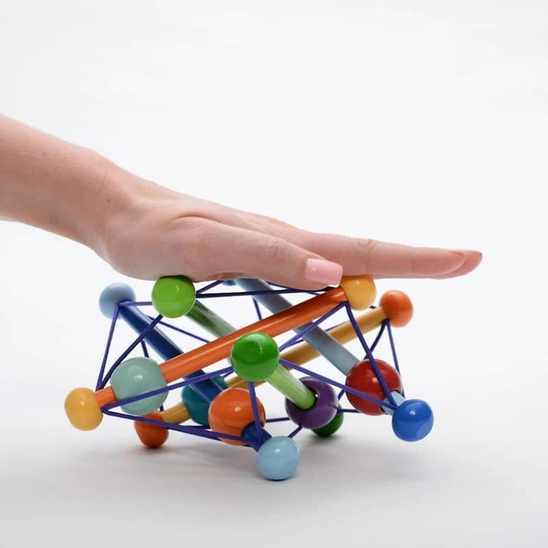 Hochet Skwish Pastel Manhattan Toys 2 Hochet Skwish Pastel Manhattan Toys – Image 2