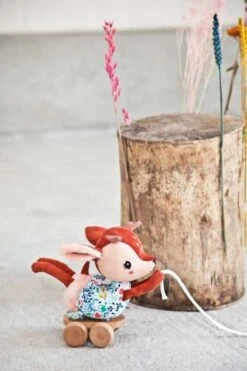 Jouet à Tirer Stella Le Faon Lilliputiens -Jouets Pour Enfants Jouet a tirer Stella le faon Lilliputiens 3