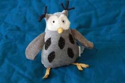 Poupée Musique Hibou Les Moustaches Moulin Roty -Jouets Pour Enfants Peluche musicale Monsieur Hibou Les Moustaches Moulin Roty 2 1