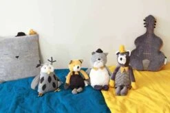 Poupée Musique Hibou Les Moustaches Moulin Roty -Jouets Pour Enfants Peluche musicale Monsieur Hibou Les Moustaches Moulin Roty 3 1