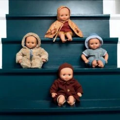 Tenue Hiver Pour Poupon 32 Cm Pomea Djeco -Jouets Pour Enfants Tenue hiver pour poupon 32 cm Pomea Djeco 2