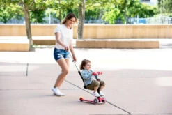 Trottinette 3-en-1 Mini Micro Deluxe+ Rouge Rubis Micro Mobility -Jouets Pour Enfants Trottinette 3en1 Mini Micro Deluxe rouge rubis Micro Mobility 9