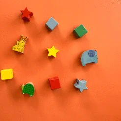 Jeu De Perles En Bois à Enfiler Les Toupitis Moulin Roty